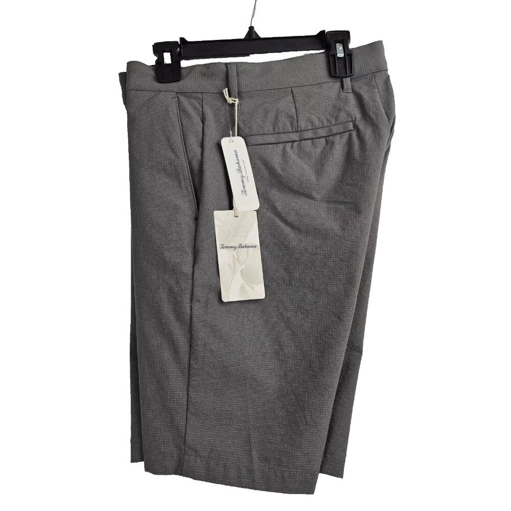 Tommy Bahama Men's Size 30 Fog Grey Chip Shot 10" Performance Golf Shorts